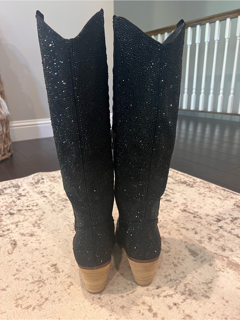 Black Sparkle Western Knee-High Boots - Size 8 - Picture 4 of 8